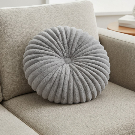 Home & Deco - Perna decorativa moale si confortabila, model cu nasture, rotunda, Ø35x8 cm, poliester, gri