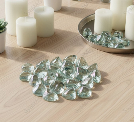 Toate produsele - Pietre decorative lucioase, din sticla transparenta, alb verzui, 340 g, ideale pentru decoruri florale, aranjamente de evenimente, acvarii sau spatii de relaxare