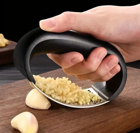 Bucatarie si servire - Presa pentru usturoi, maner ergonomic, 10.7x5x7 cm