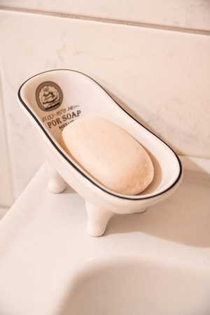 Baie - Savoniera ceramica in forma de cada, 14x6.5x7.5 cm
