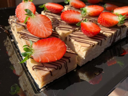 Platou prajituri asortate [1]