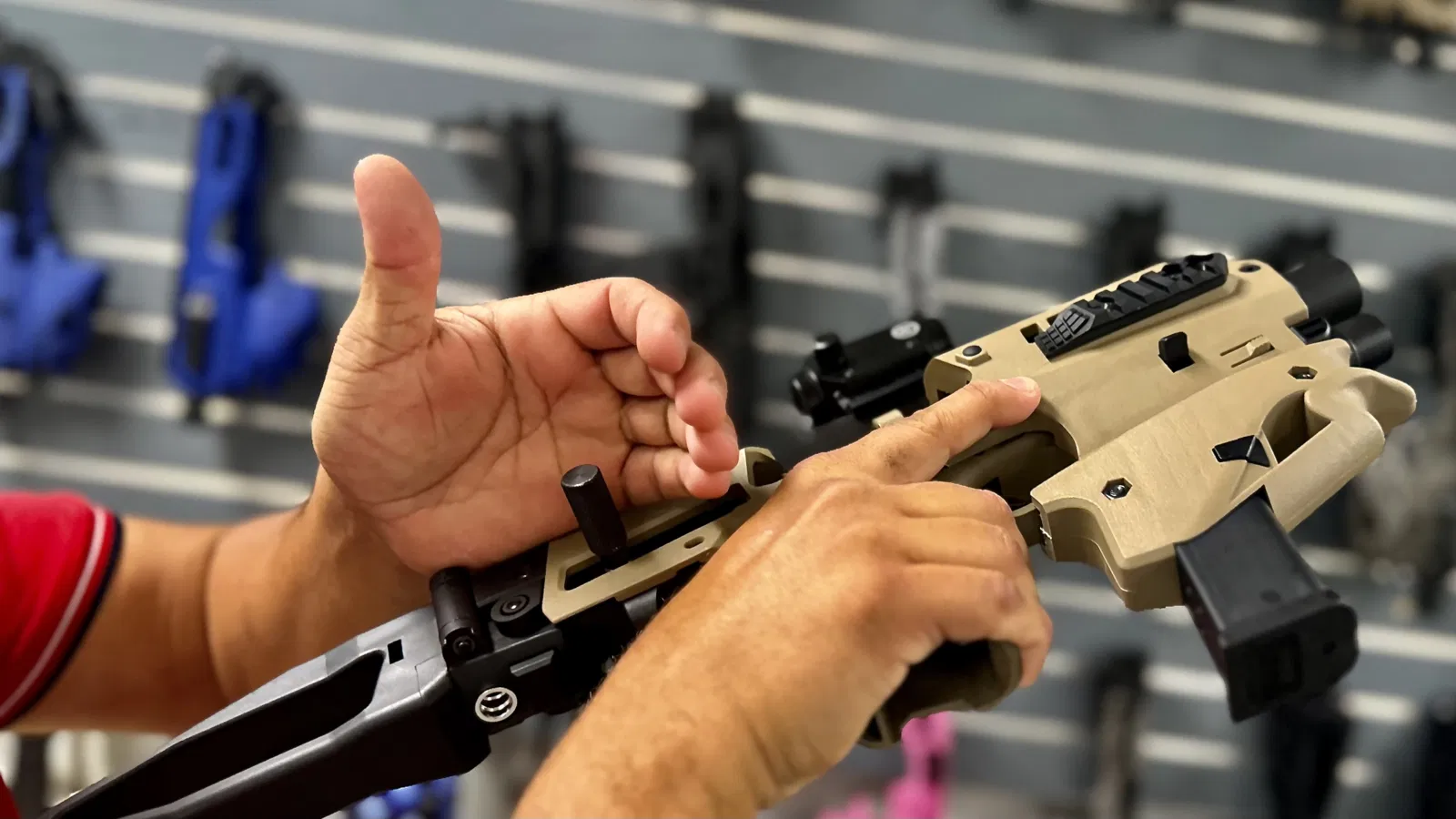 Mâner de încărcare din Titan de a 3-a generație pentru Glock / P80 / PSA Dagger și MCK Generația 2 și 3 [4]