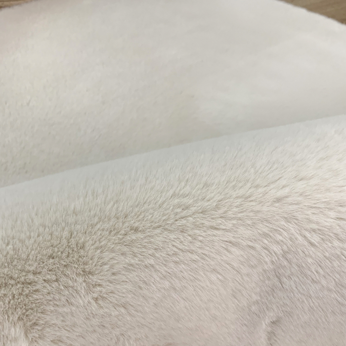 Covor Pufos, Model Blanita Crem, Rotund Antiderapant, Soft LOP 050 [3]