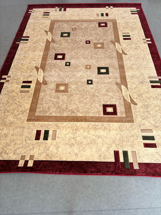 Covor Clasic Sufragerie/Dormitor, Model Lotos 579/120, Crem/Rosu [1]