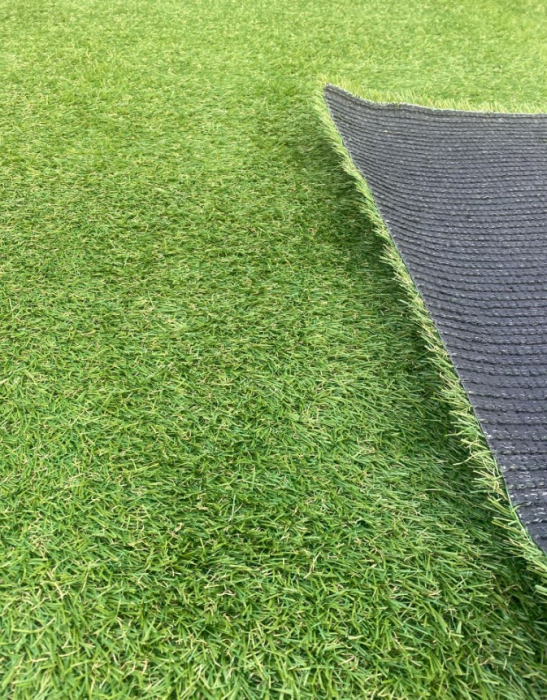 Covor Gazon Iarba Artificiala Jakarta, Gradinita/ Loc de Joaca/Terasa/Curte, Inaltime fir 20 mm, Verde Super Pret 49.99 lei/mp [3]