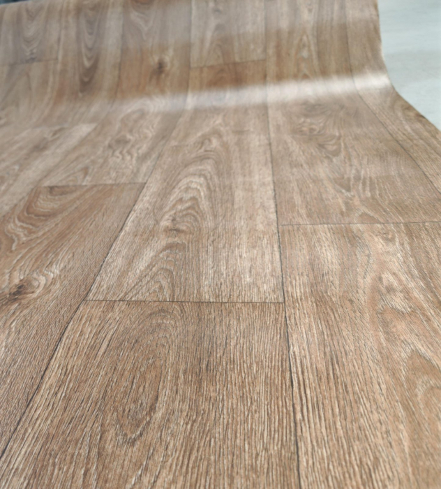 Covorul PVC linoleumÂ Plank 82-2, Latimi 1 m, 2 m si 2,5 m, Maro inchis/Imitatie parchet, Suport PÃ¢slÄƒ [3]