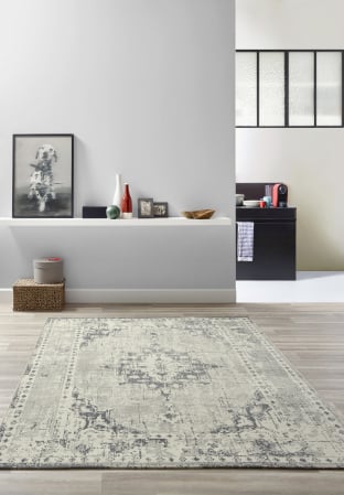 SALE - Model Valencia 22205-556, Covor Belgian, Cream