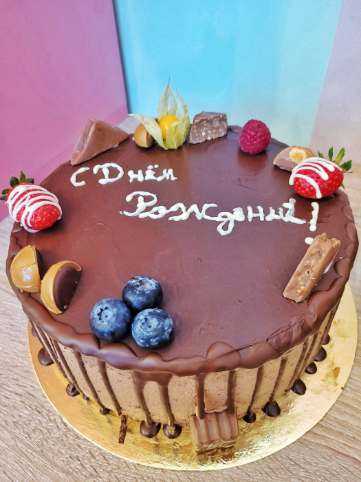 Tort de aniversare parinti de la cofetaria Tavi Cakes din Constanta [2]