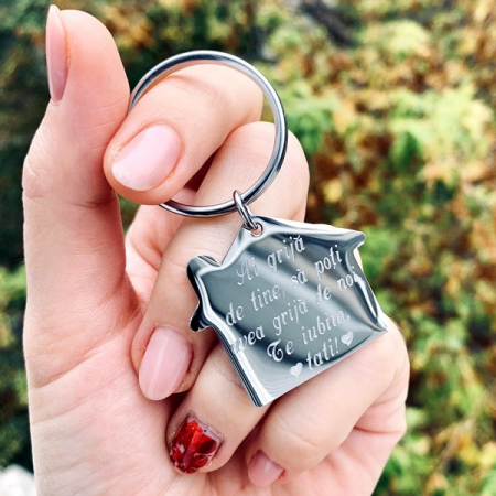 Breloc personalizat gravat tip casuta personalizat cu mesaj predefinit [1]