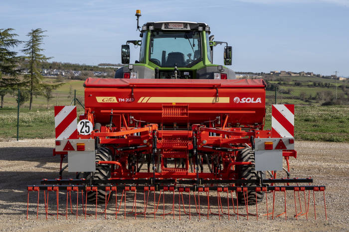 SEMĂNĂTOARE DE PĂIOASE MECANICĂ CERES TM 2612 - BRAZDAR SM [2]