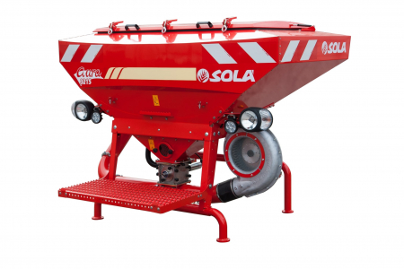 UTILAJE AGRICOLE - BUNCĂR FRONTAL AURA, 2000 LITRI, CU DISTRIBUITOR ELECTRIC
