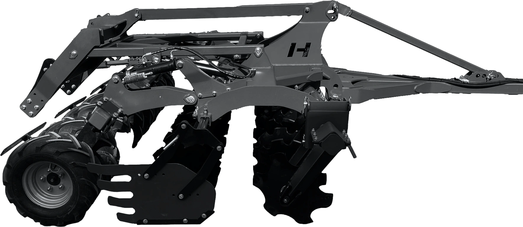 UTILAJE AGRICOLE - Cultivator tractat cu discuri și tăvălug pe pneuri - AUTW