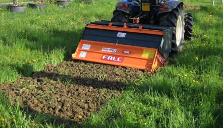 MASINĂ PENTRU SĂPAT - MINI TORO [1]