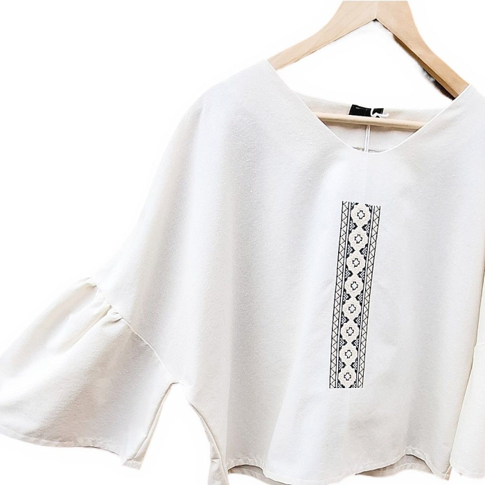 Bluză bumbac 100% cu broderie etno - lejeritate și simplitate [2]
