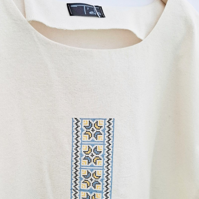 Bluză bumbac 100% cu broderie etno - lejeritate și simplitate [3]
