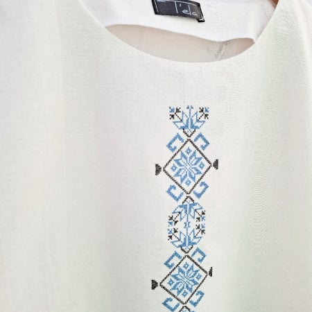 Bluză bumbac 100% cu broderie etno - lejeritate și simplitate [4]