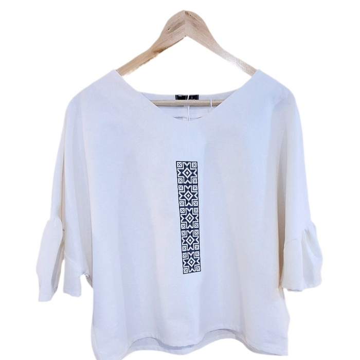 Bluză bumbac 100% cu broderie etno - lejeritate și simplitate [2]
