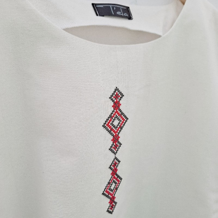 Bluză bumbac 100% cu broderie etno - lejeritate și simplitate [4]