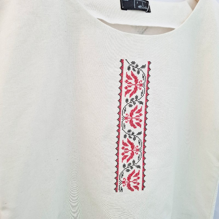 Bluză bumbac 100% cu broderie etno - lejeritate și simplitate [4]