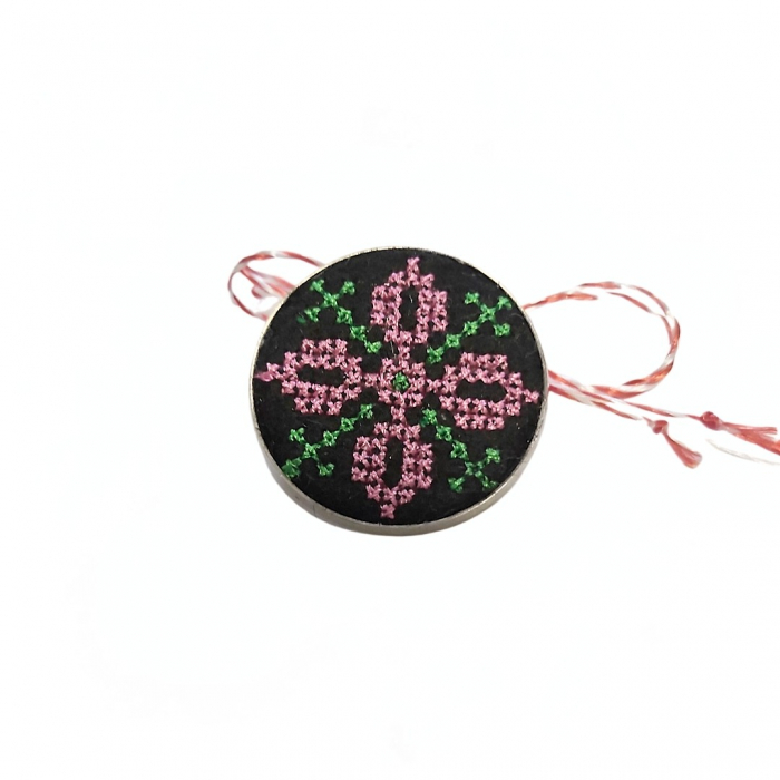 Martisoare speciale cu broderie modele traditionale [6]