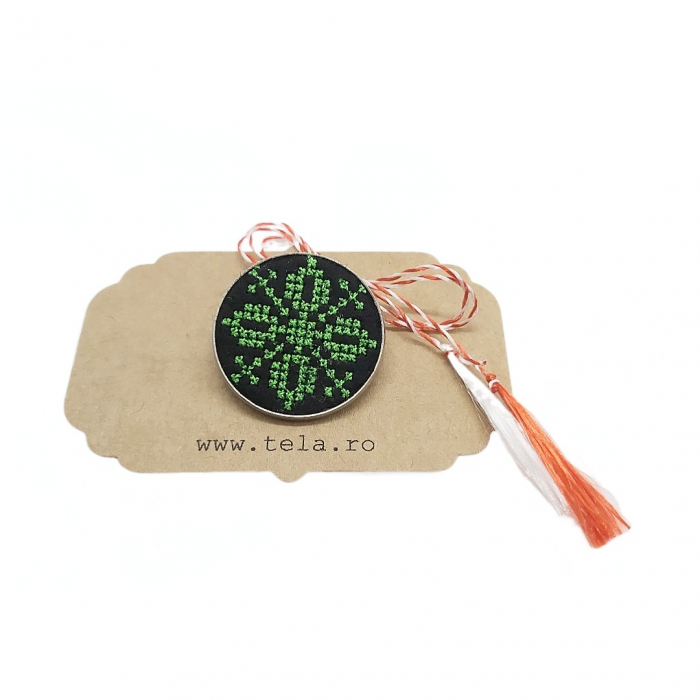 Martisoare speciale cu broderie modele traditionale [2]