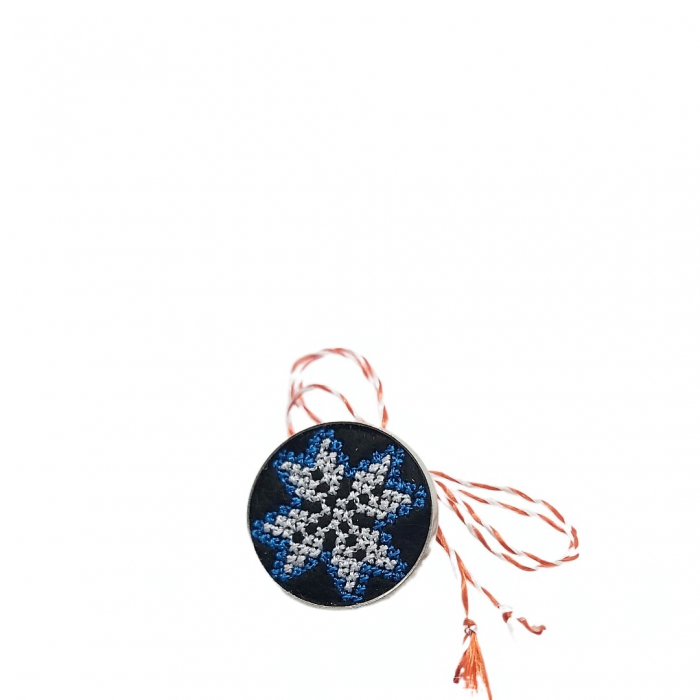 Martisoare speciale cu broderie modele traditionale [3]