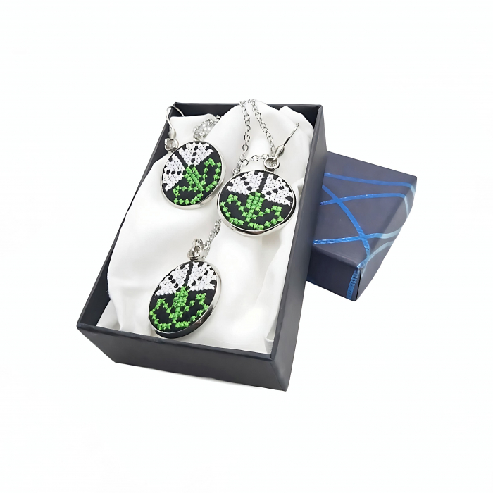 Set bijuterii broderie traditionala montate in inox [4]