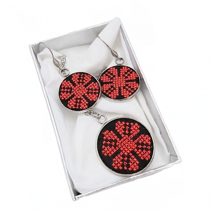 Set bijuterii broderie traditionala montate in inox [3]