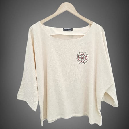 Bluză bumbac 100% cu broderie etno - lejeritate și simplitate [6]