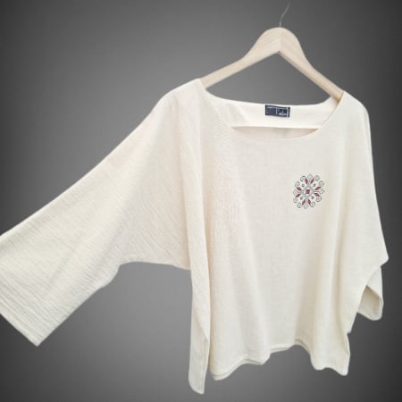 Bluză bumbac 100% cu broderie etno - lejeritate și simplitate [7]