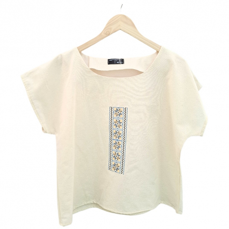 Bluză bumbac 100% cu broderie etno - lejeritate și simplitate [1]