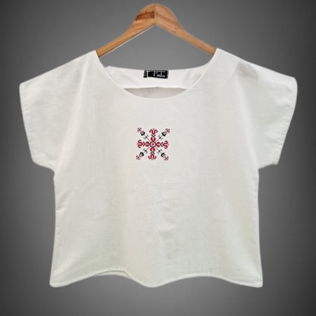 Bluze - Bluză bumbac 100% cu broderie etno - lejeritate și simplitate