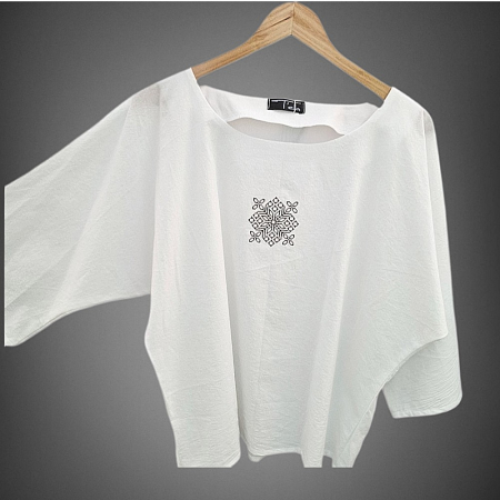 Bluză bumbac 100% cu broderie etno - lejeritate și simplitate [6]