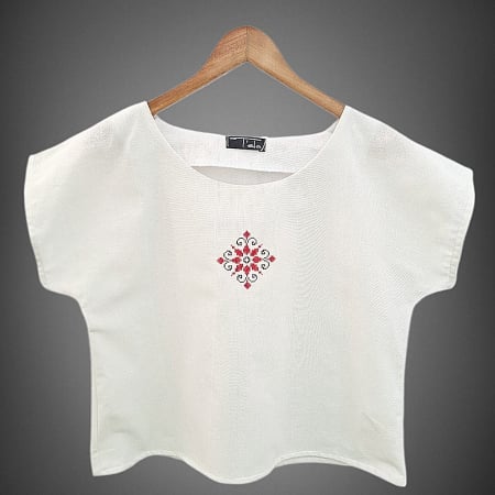 Bluze - Bluză bumbac 100% cu broderie etno - lejeritate și simplitate