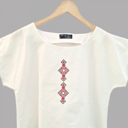 Bluză bumbac 100% cu broderie etno - lejeritate și simplitate [2]