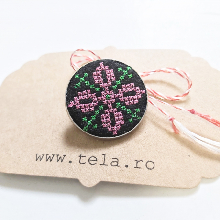 Martisoare speciale cu broderie modele traditionale [6]