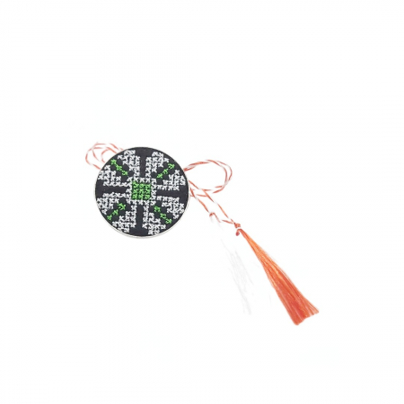 Martisoare speciale cu broderie modele traditionale