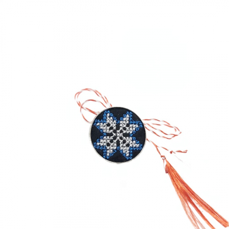 Martisoare speciale cu broderie modele traditionale