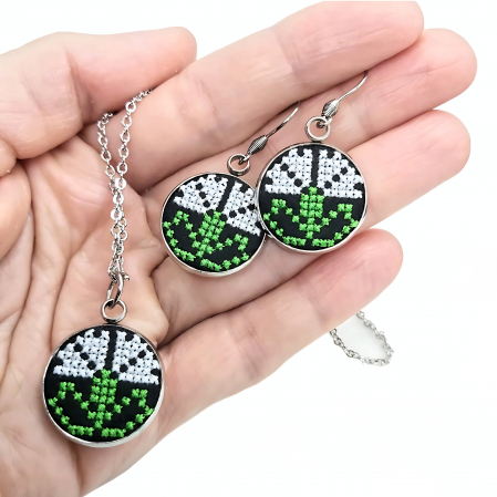 Set bijuterii broderie traditionala montate in inox [2]