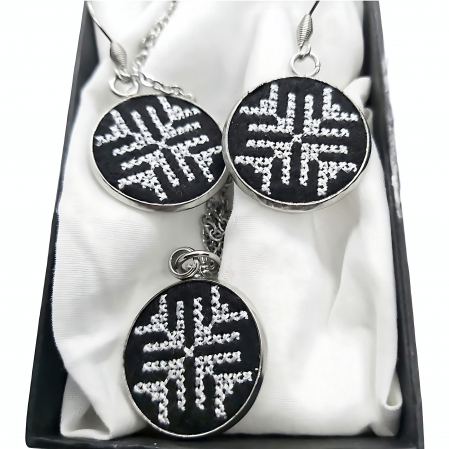 Set bijuterii broderie traditionala montate in inox [1]