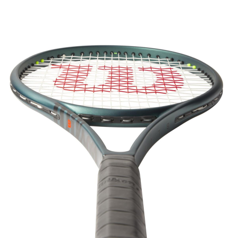 Wilson Racheta Tenis Blade 100L V9.0 Competitionala [3]