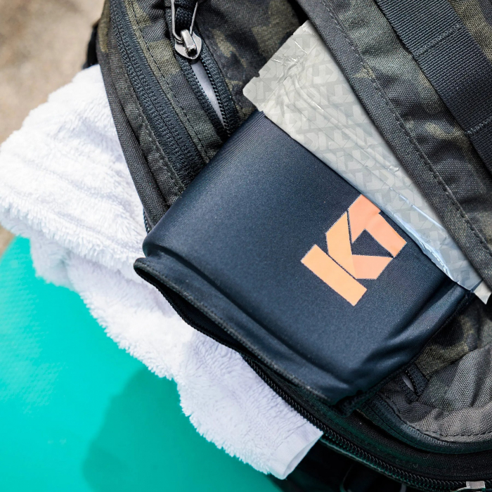 KT TAPE ICE SLEEVE BLACK [4]