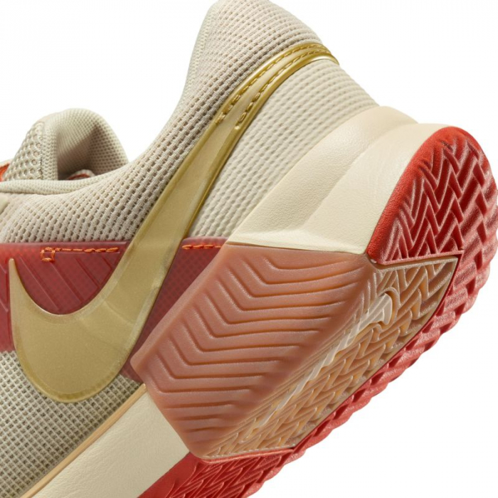 PANTOFI NIKE ZOOM GP CHALLENGE CLAY GOLD [4]