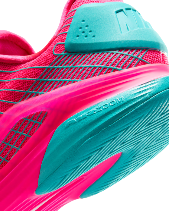 Pantofi Tenis Nike Barbati Zoom Vapor 12 HC Hyper Pink/Dusty Cactus [6]