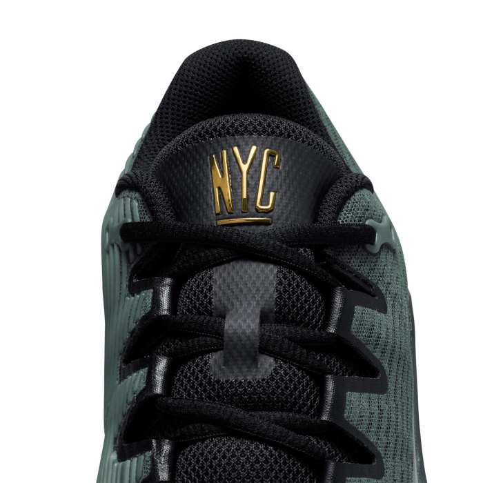 Pantofi Tenis Nike Barbati Zoom Vapor 12 Zgura PRM Camo Green/Metallic Gold [7]