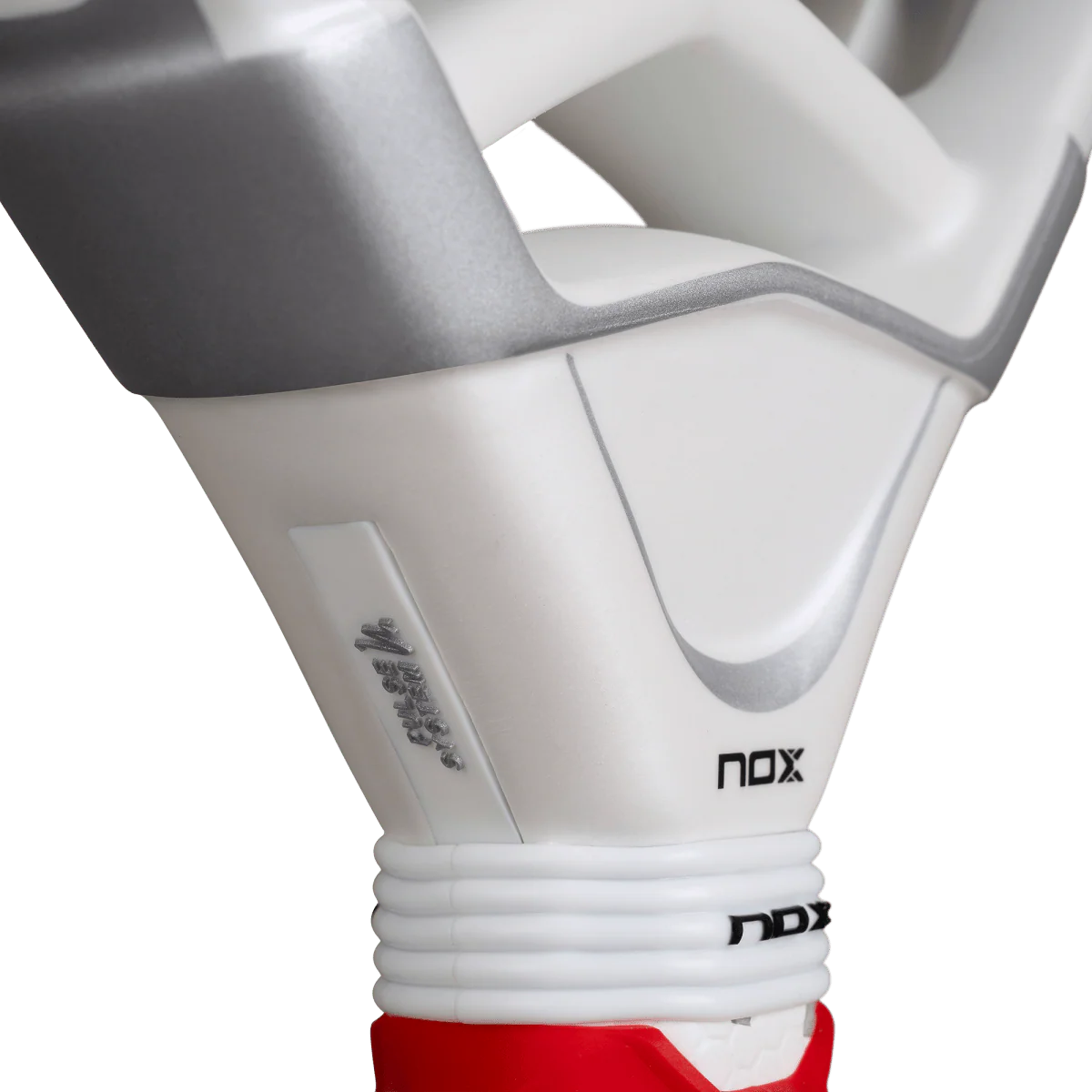 Racheta Padel Nox AT10 Genius Attack 12K Alum Xtrem Agustin Tapia [15]