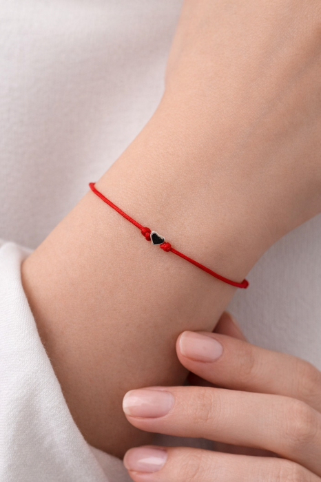 Brățară cu Inimioară din Argint și Șnur Roșu Reglabil – Simbolul Iubirii Sincere [2]