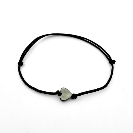 Bratari Argint - Brățară cu Inimioară din Hematit și Șnur Negru Reglabil – Simbolul Iubirii și Echilibrului