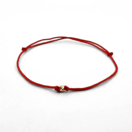 Bratari Aur - Brățară cu Șnur Roșu și Biluță de Aur 3 mm – Dar Prețios cu Semnificație