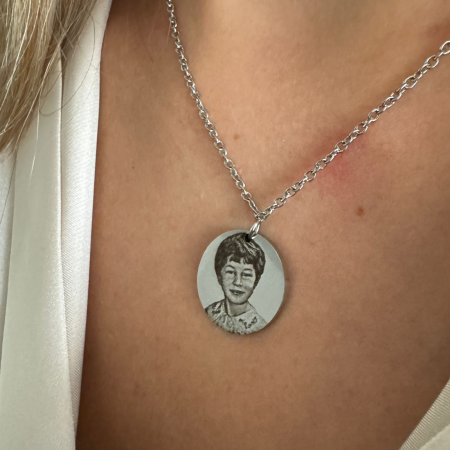 Lănțișor Damă cu Bănuț Personalizat Foto și Text – Inox Argintiu, Gravură Laser [1]